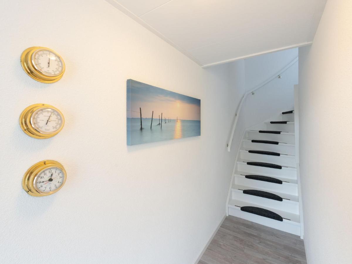 Quaint Apartment In Schoorl Near Tennis Court Bagian luar foto