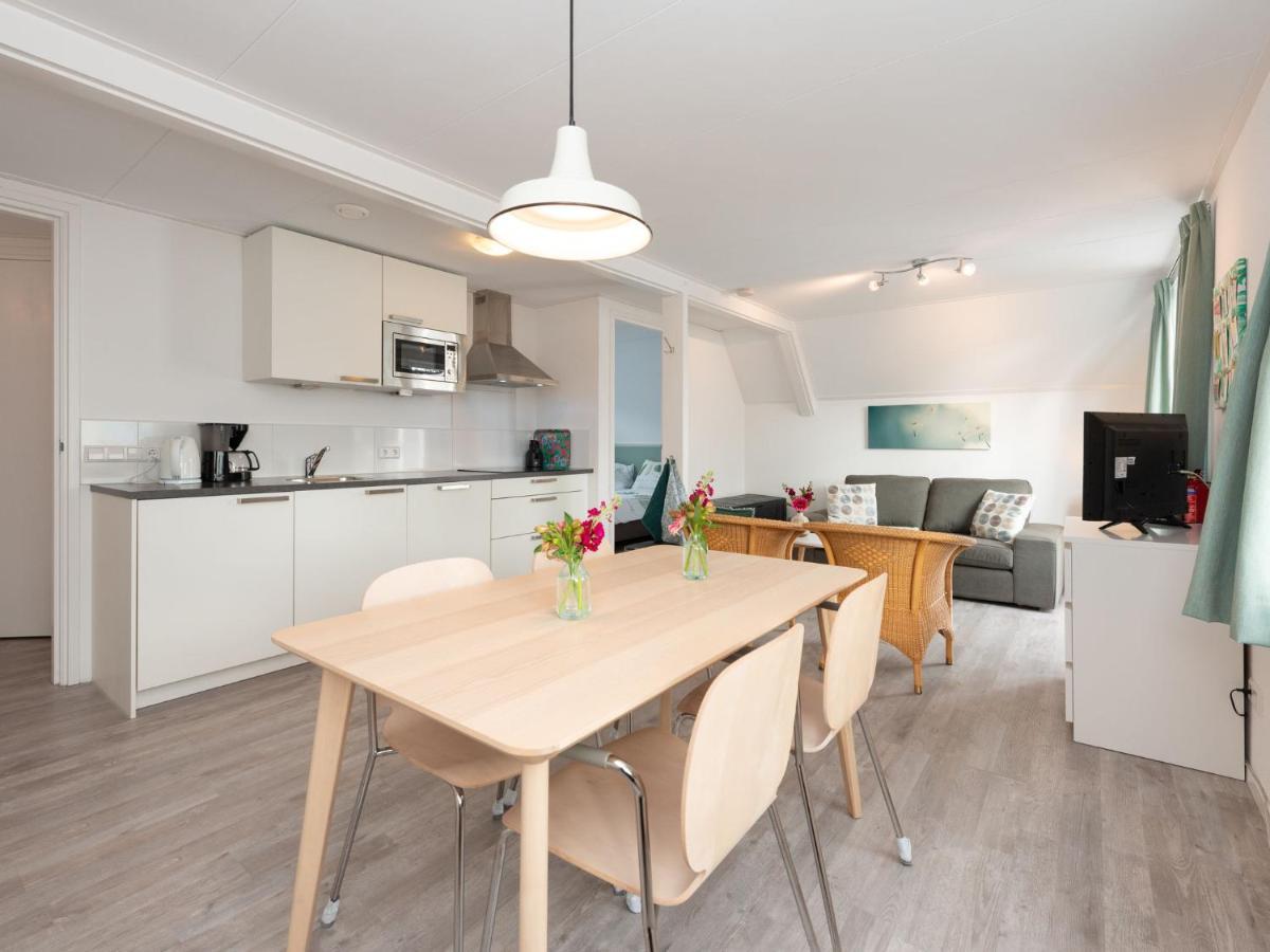 Quaint Apartment In Schoorl Near Tennis Court Bagian luar foto